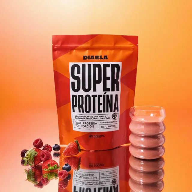 Super Proteina Sabor Frutos Rojos Doypack x 660 gr  (Diabla)